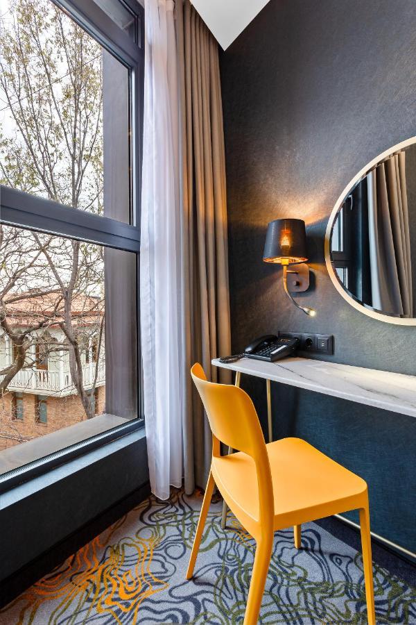 Taberne Boutique Hotel Tbilisi Exteriör bild