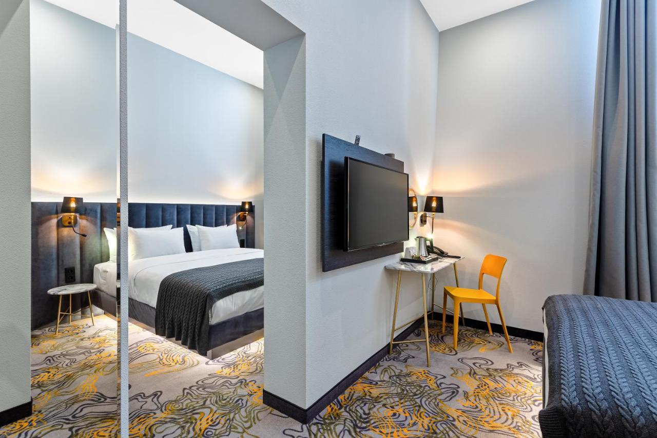 Taberne Boutique Hotel Tbilisi Exteriör bild