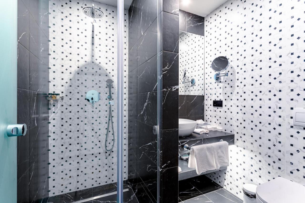 Taberne Boutique Hotel Tbilisi Exteriör bild