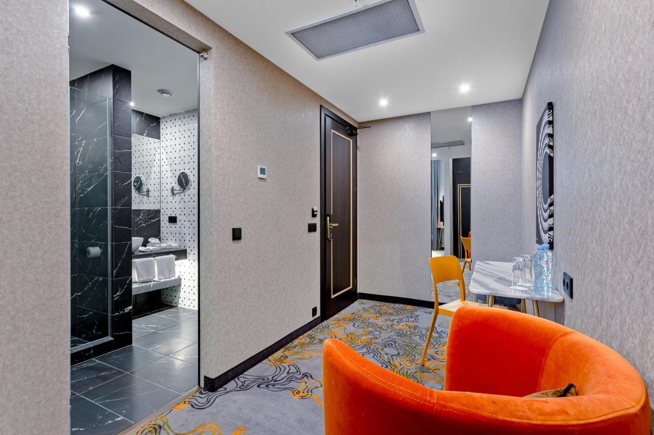 Taberne Boutique Hotel Tbilisi Exteriör bild